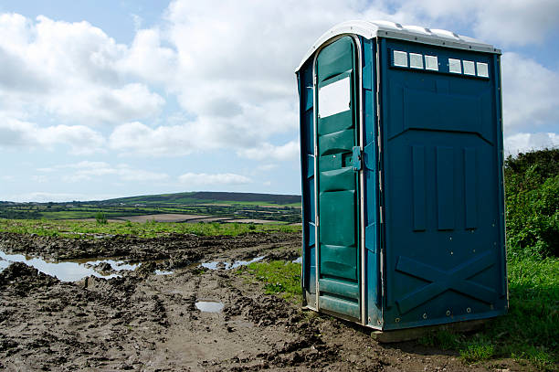 Types of Portable Toilets We Offer in Lavaca, AR